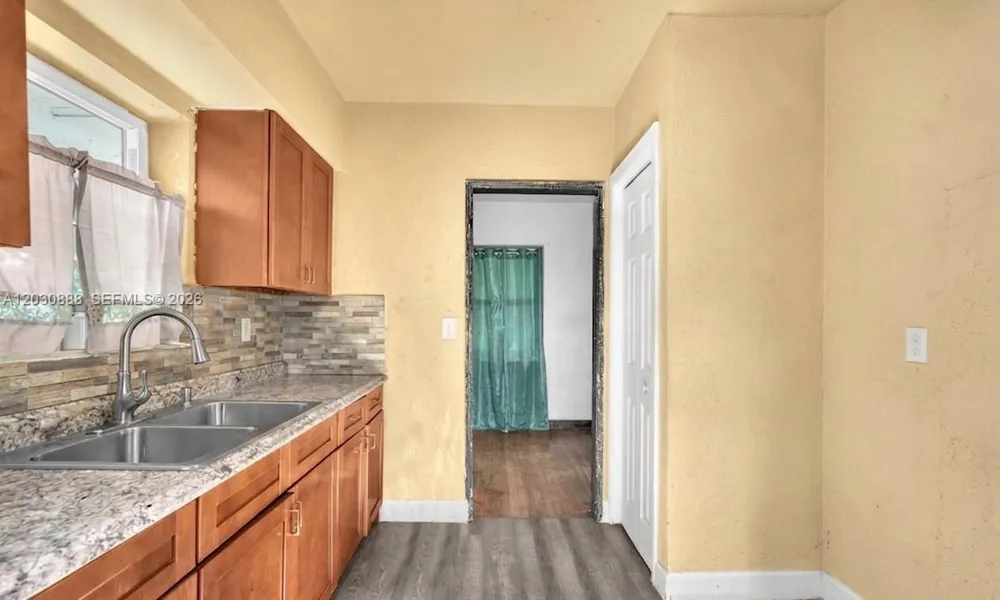 1236 Jann Ave Opa-Locka, FL 33054