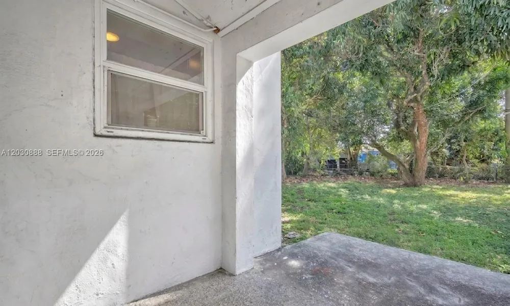 1236 Jann Ave Opa-Locka, FL 33054