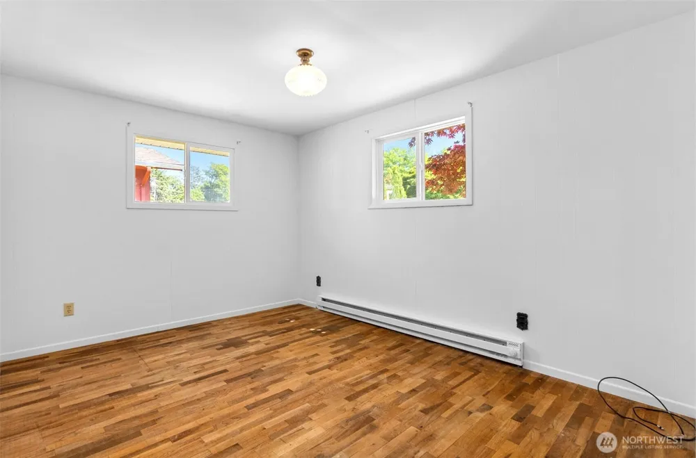 220 Grand Army Westport, WA 98595