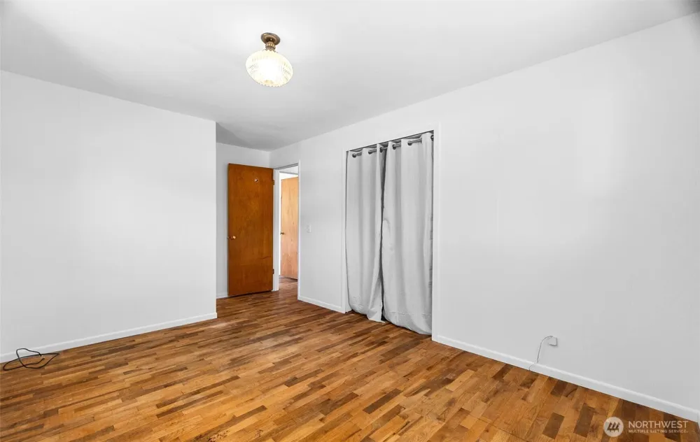 220 Grand Army Westport, WA 98595