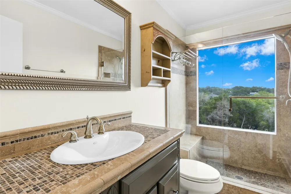 1562 Windmere Canyon Lake, TX 78133