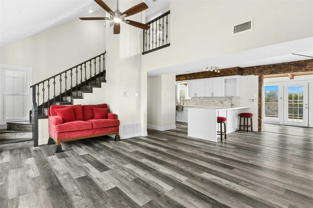 1562 Windmere Canyon Lake, TX 78133