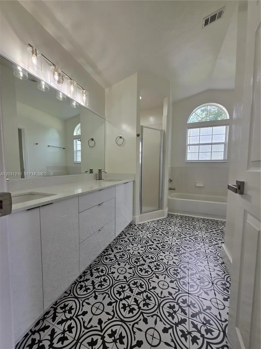 8309 SW 61st Place #1 Gainesville, FL 32608