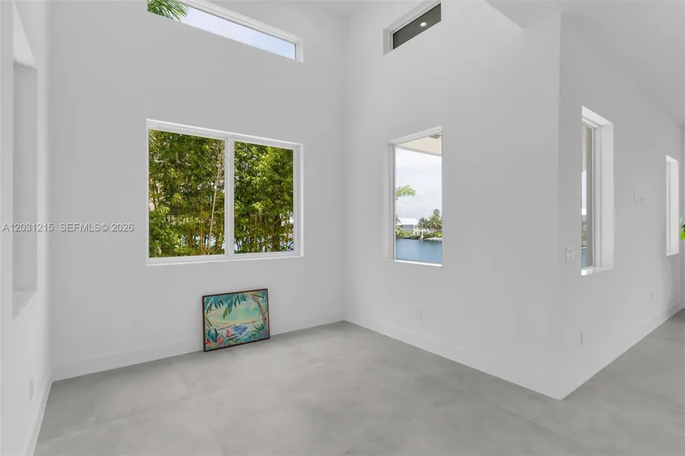 38 Bounty Ln Key Largo, FL 33037