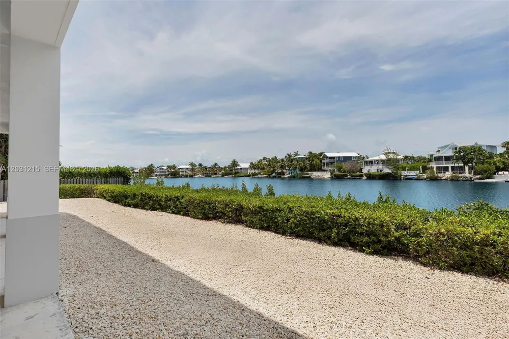 38 Bounty Ln Key Largo, FL 33037