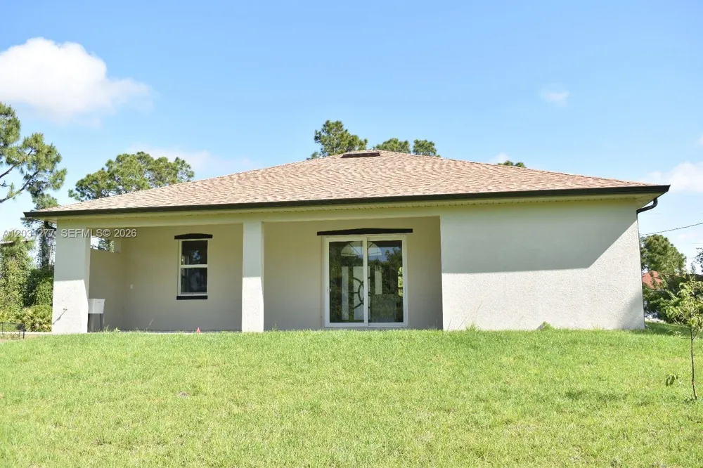 2515 45th st W Lehigh Acres, FL 33971