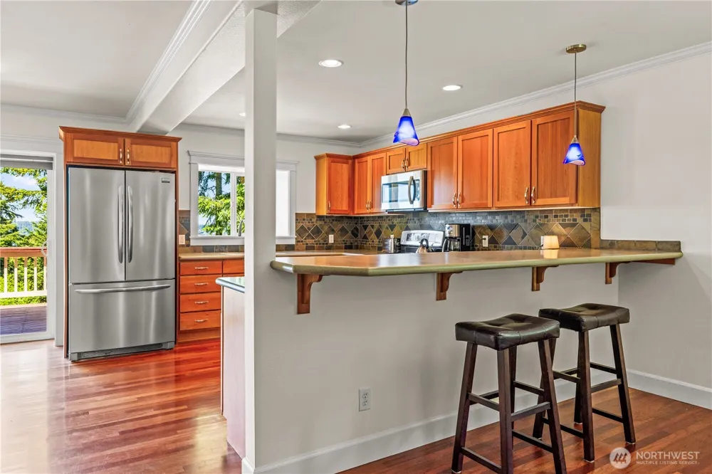 28525 143rd Avenue SW Vashon, WA 98070