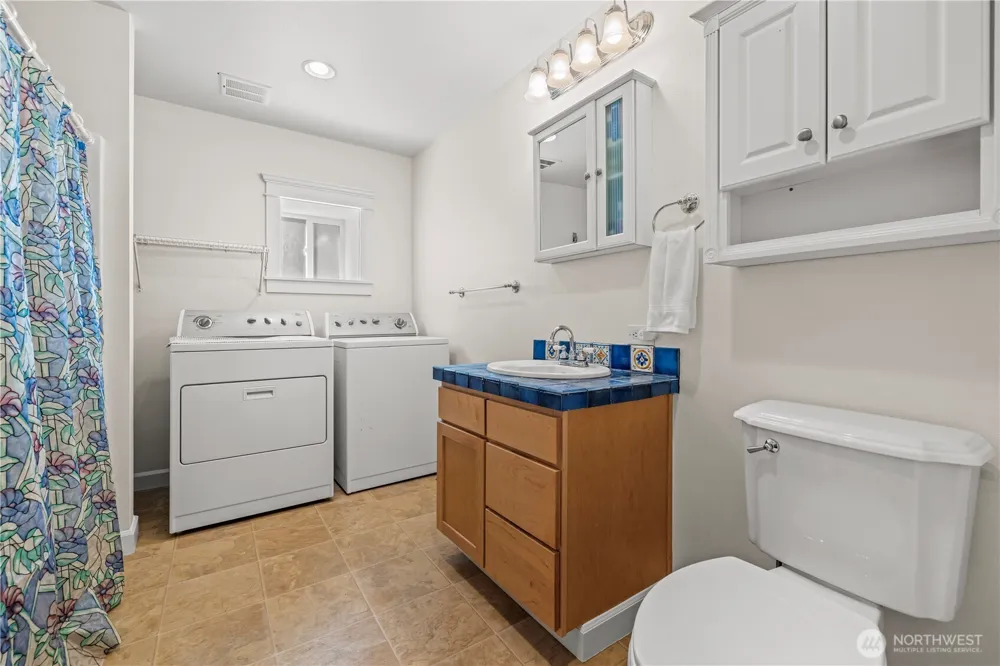 28525 143rd Avenue SW Vashon, WA 98070