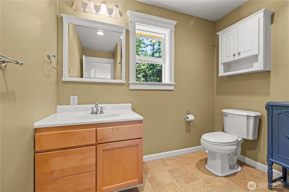 28525 143rd Avenue SW Vashon, WA 98070