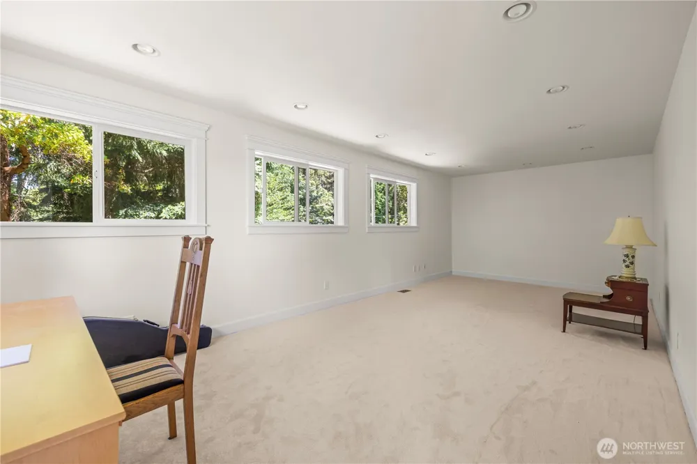 28525 143rd Avenue SW Vashon, WA 98070