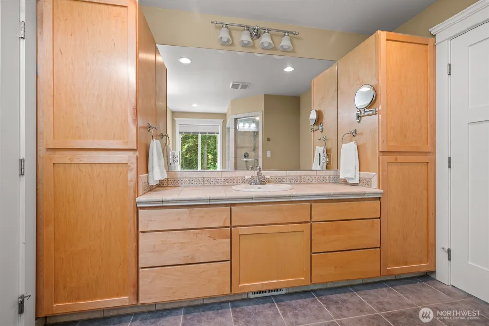 28525 143rd Avenue SW Vashon, WA 98070