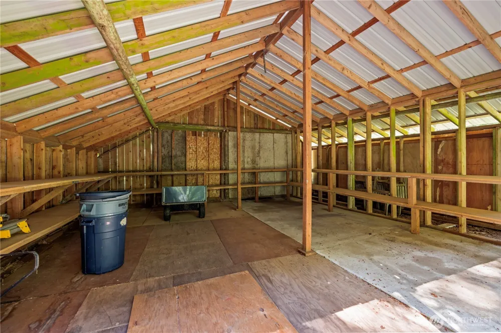 28525 143rd Avenue SW Vashon, WA 98070