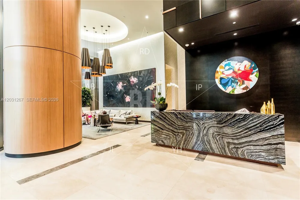 45 SW 9 Street #3806 Miami, FL 33130