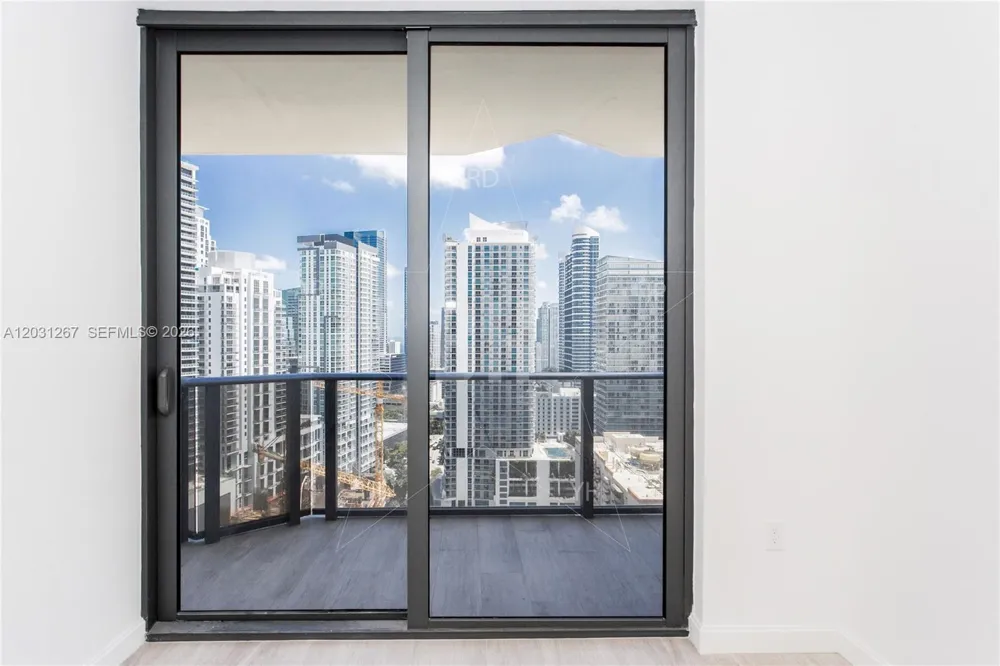 45 SW 9 Street #3806 Miami, FL 33130