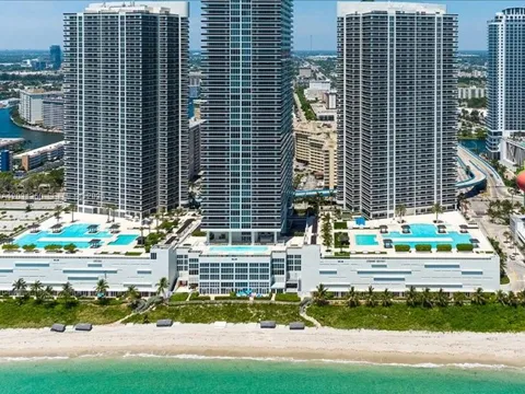 1800 S Ocean Dr #3101