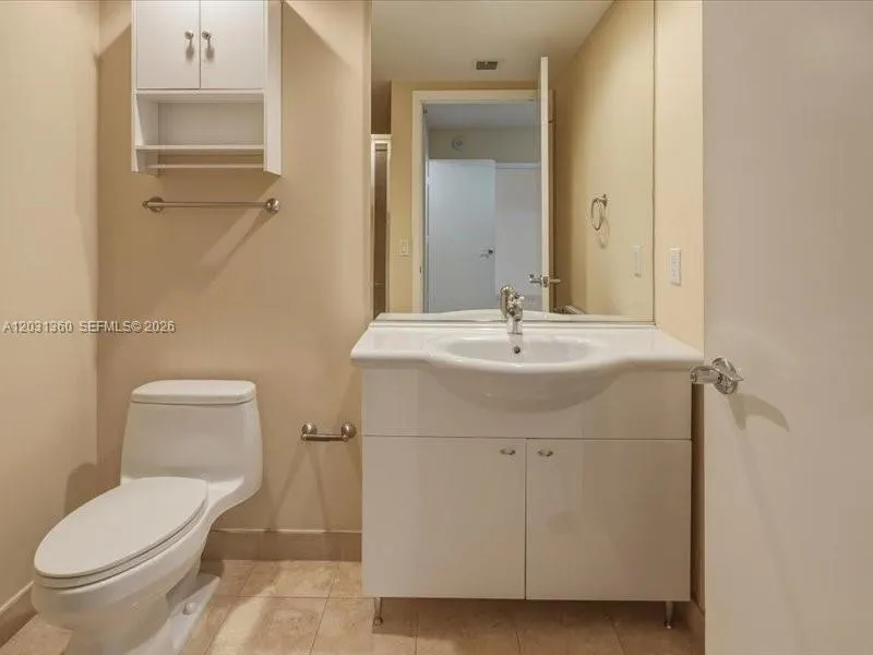 1800 S Ocean Dr #3101 Hallandale Beach, FL 33009