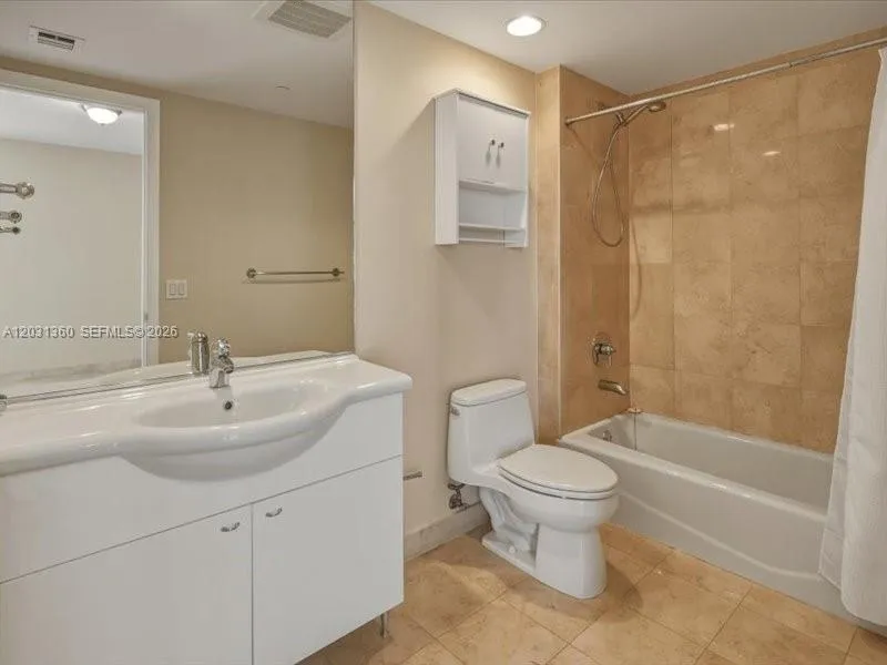 1800 S Ocean Dr #3101 Hallandale Beach, FL 33009