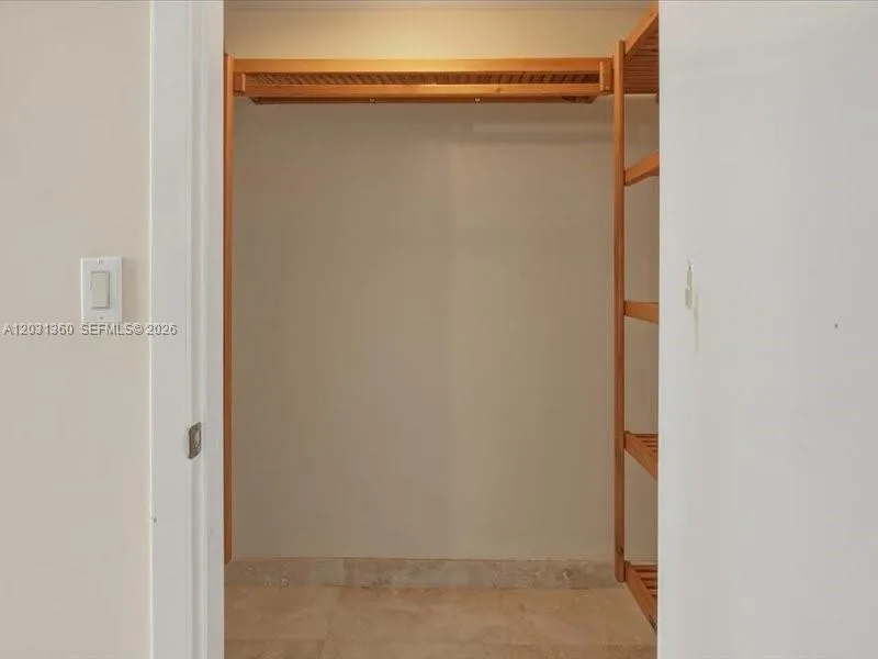 1800 S Ocean Dr #3101 Hallandale Beach, FL 33009