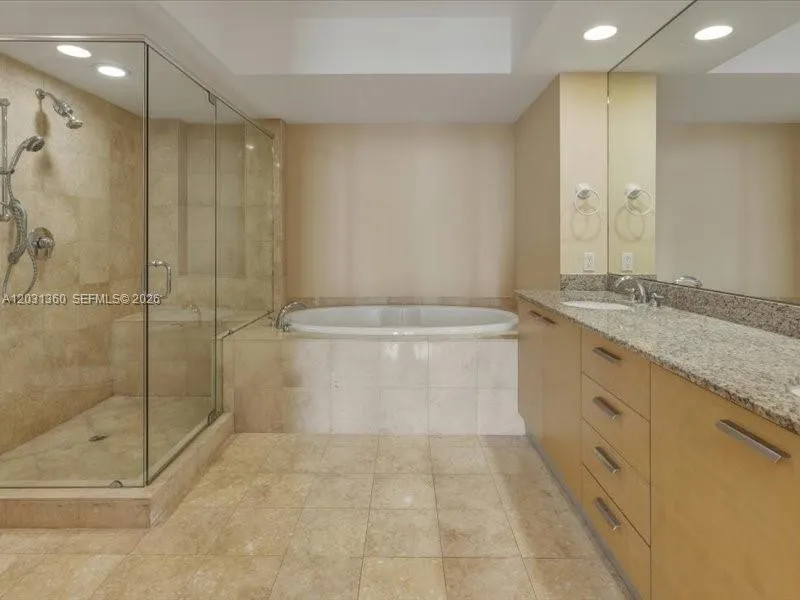1800 S Ocean Dr #3101 Hallandale Beach, FL 33009