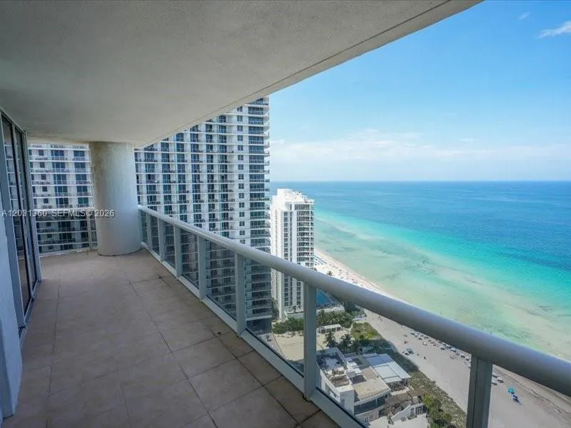 1800 S Ocean Dr #3101 Hallandale Beach, FL 33009