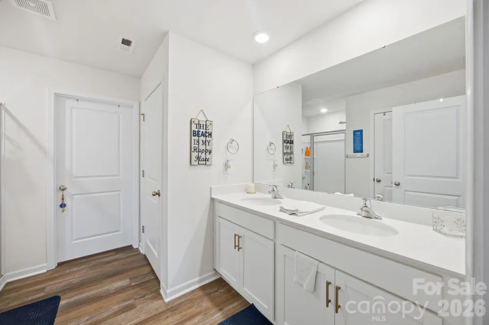 2307 Meadow Stream Drive Sherrills Ford, NC 28673
