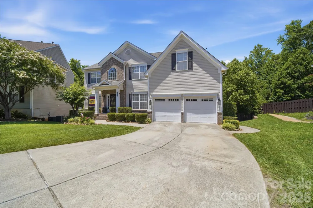 8465 Mossy Cup Trail Harrisburg, NC 28075