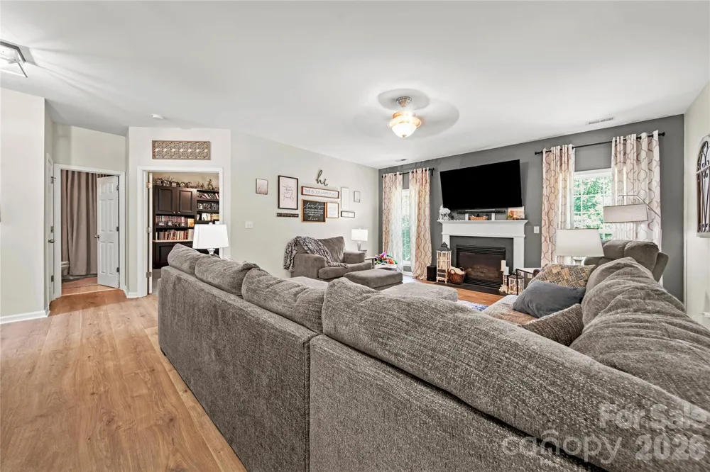 8465 Mossy Cup Trail Harrisburg, NC 28075