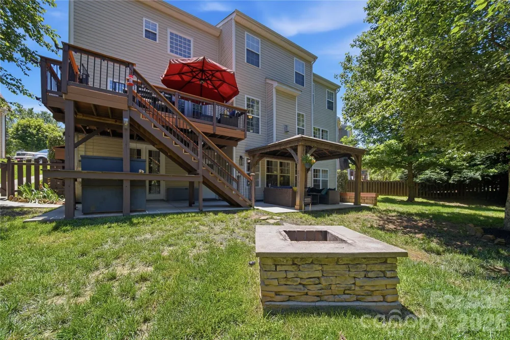 8465 Mossy Cup Trail Harrisburg, NC 28075