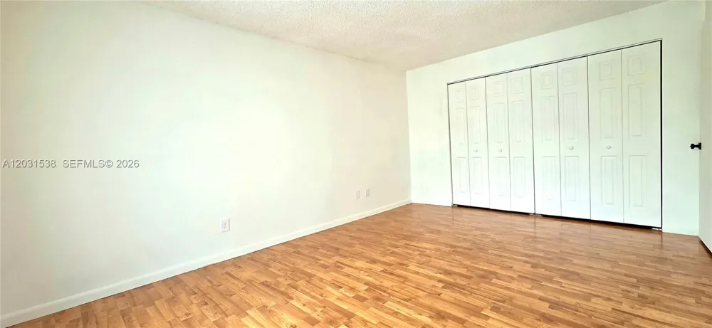 608 Commodore Dr Plantation, FL 33325