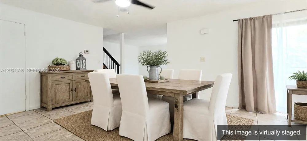 608 Commodore Dr Plantation, FL 33325