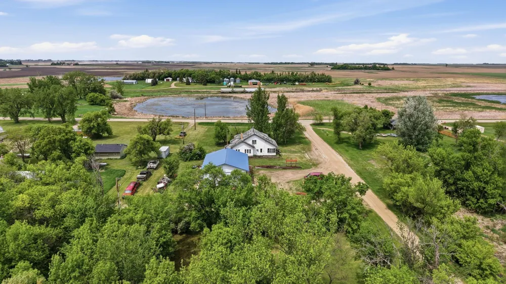 206 East Street S Stirum, ND 58069