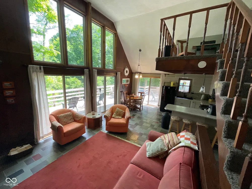 9558 E Keep Lane Rockville, IN 47872