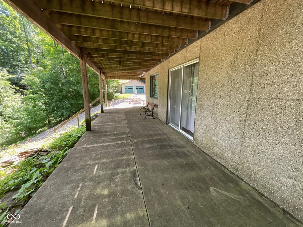 9558 E Keep Lane Rockville, IN 47872