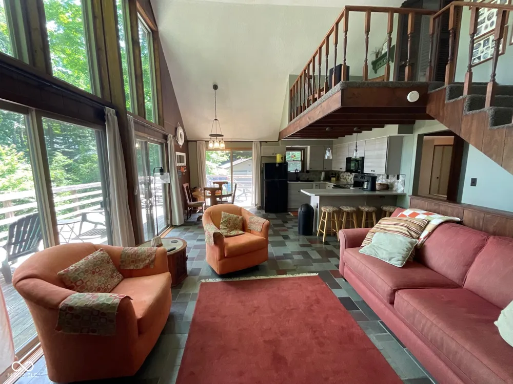 9558 E Keep Lane Rockville, IN 47872