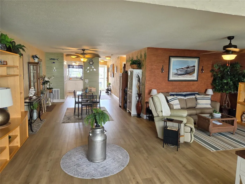 7 DUNOON PLACE #309 Dunedin, FL 34698