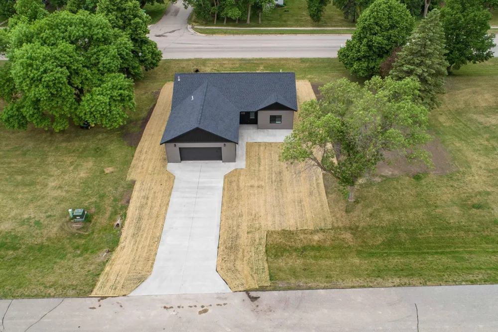313 1st Street NE Rothsay, MN 56579