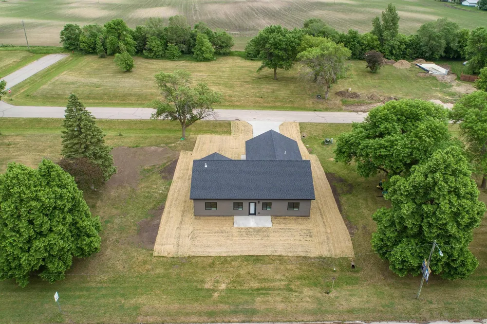 313 1st Street NE Rothsay, MN 56579