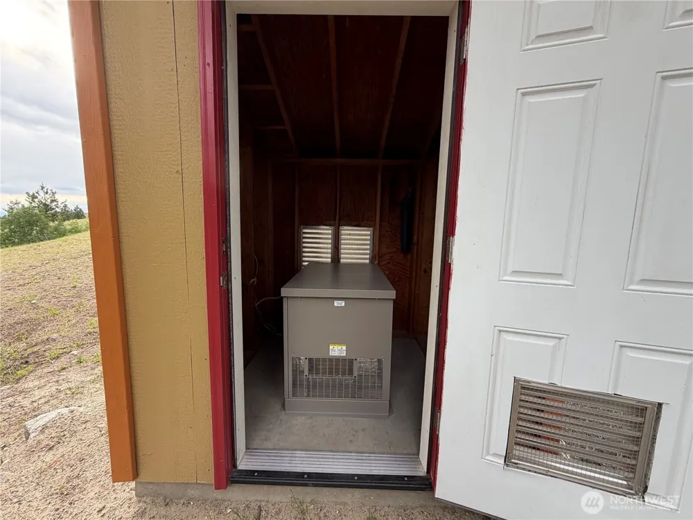 359 Bandtman Road Tonasket, WA 98855