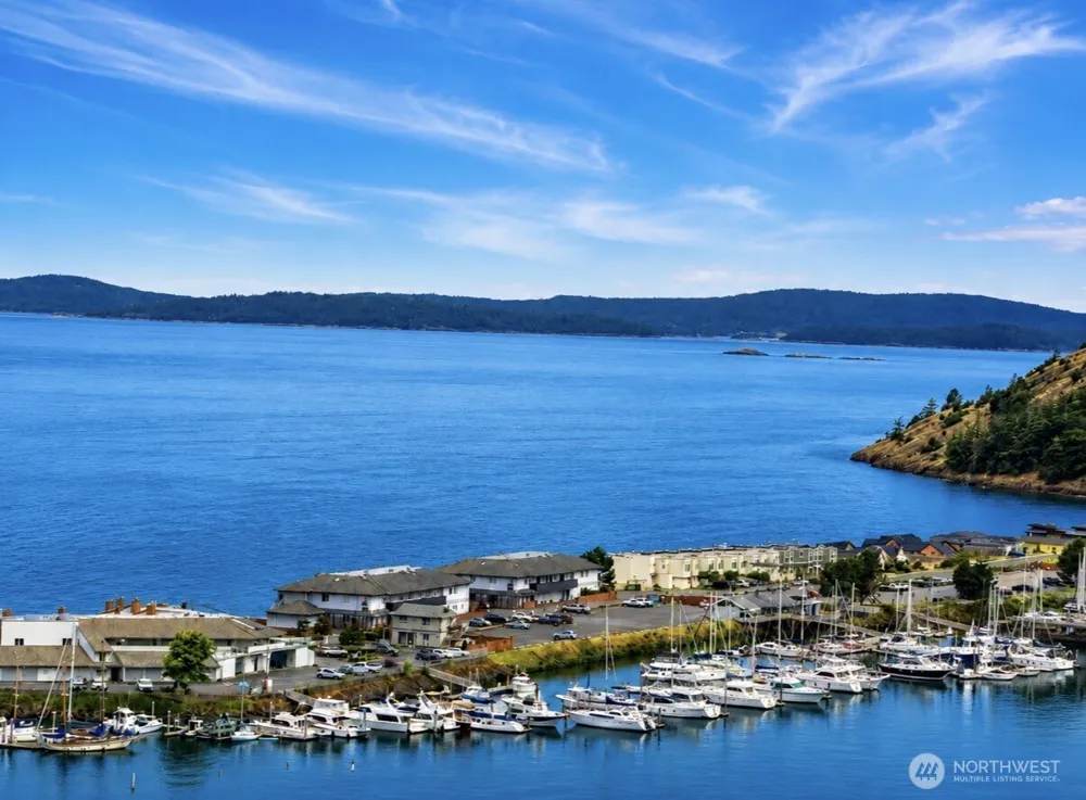 2317 Twin Place Anacortes, WA 98221
