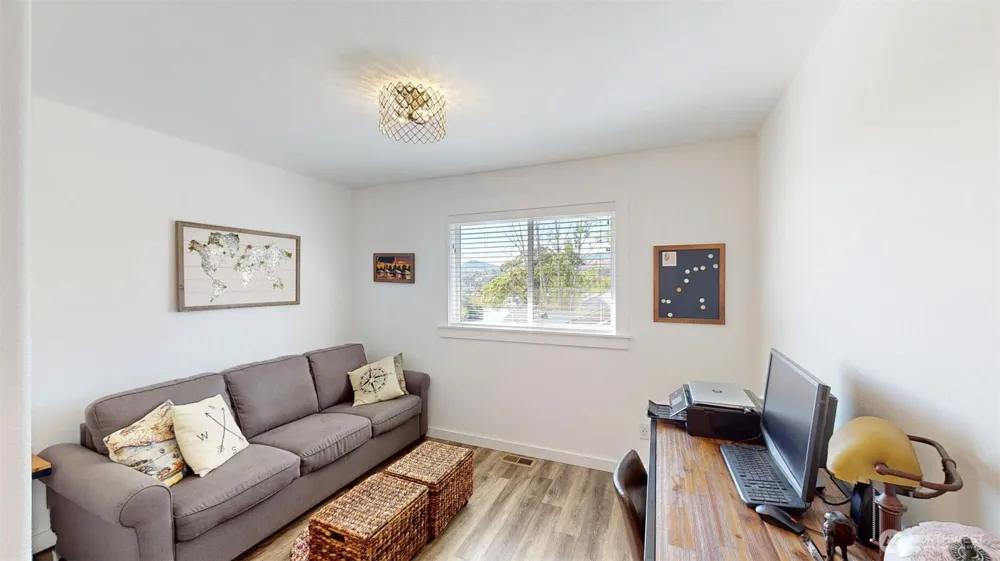 534 Dewberry Avenue E Omak, WA 98841