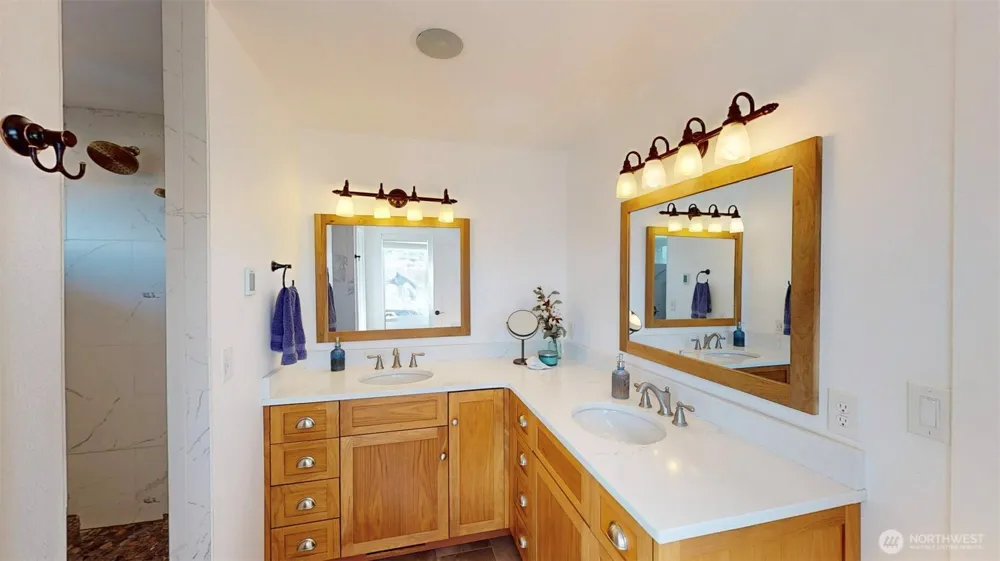 534 Dewberry Avenue E Omak, WA 98841