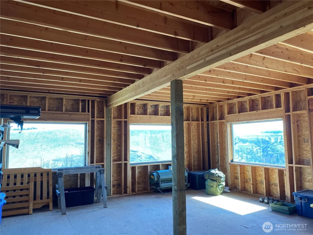 31725 Hawk Creek Ranch Rd Davenport, WA 99122