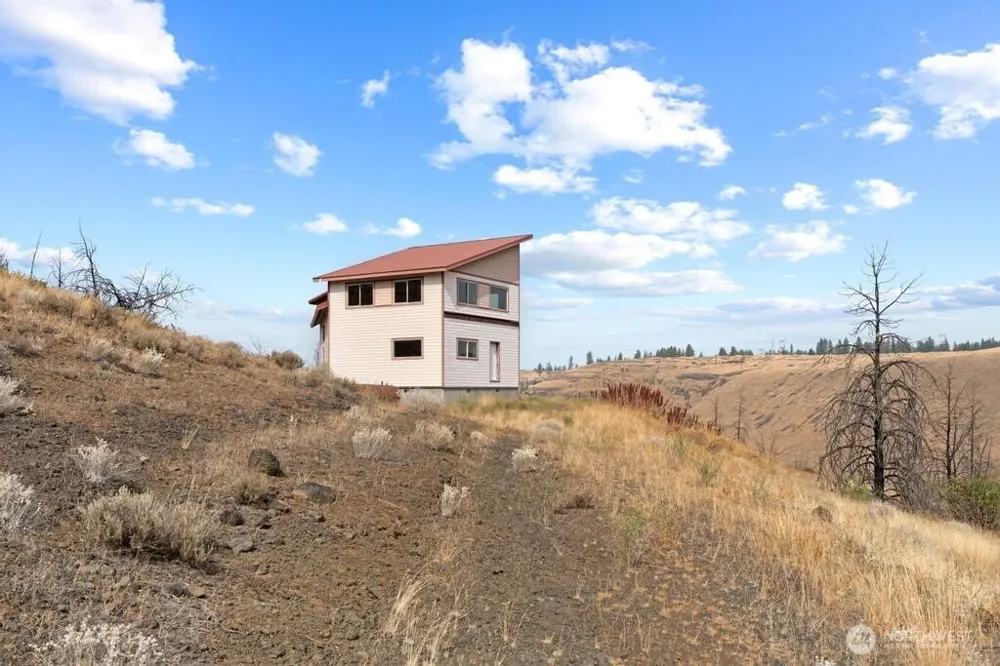 31725 Hawk Creek Ranch Rd Davenport, WA 99122