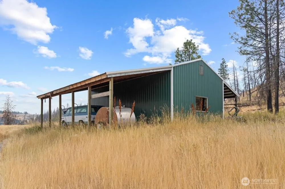 31725 Hawk Creek Ranch Rd Davenport, WA 99122