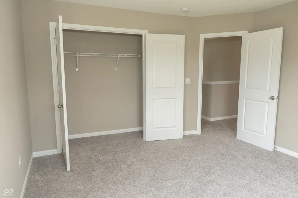 160 Thorpe Drive Whiteland, IN 46184