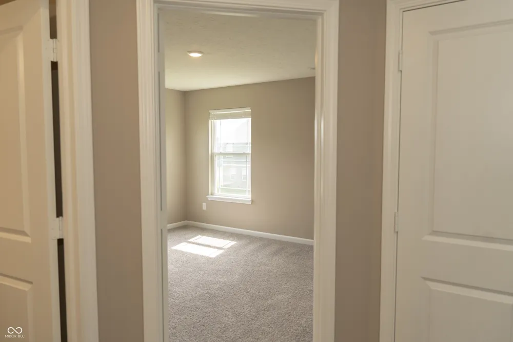 160 Thorpe Drive Whiteland, IN 46184
