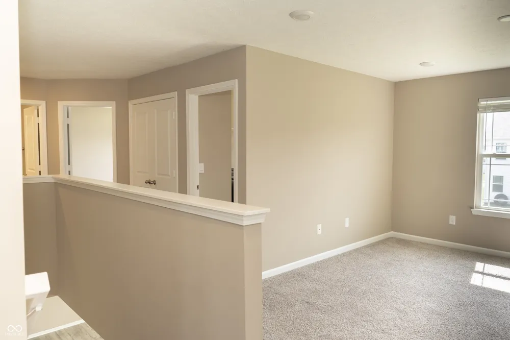 160 Thorpe Drive Whiteland, IN 46184