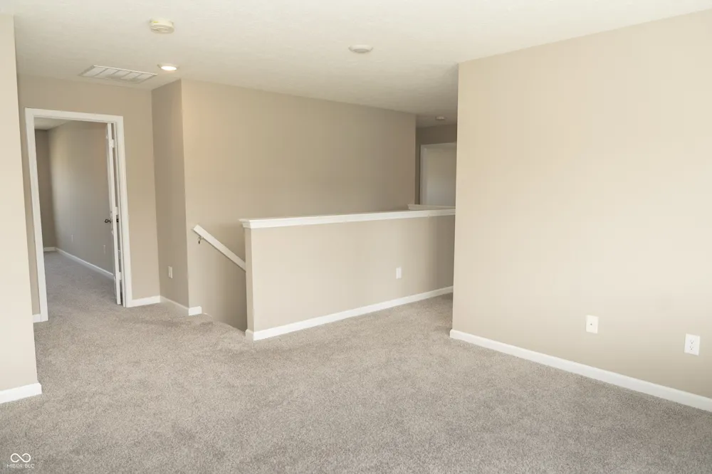 160 Thorpe Drive Whiteland, IN 46184