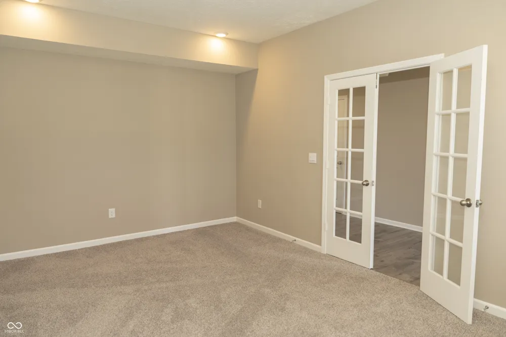 160 Thorpe Drive Whiteland, IN 46184