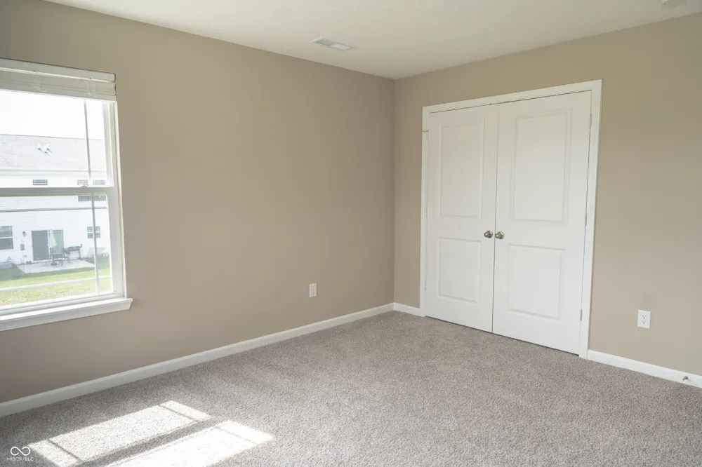 160 Thorpe Drive Whiteland, IN 46184